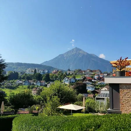 Alloggio in famiglia Lakeview By The Station A